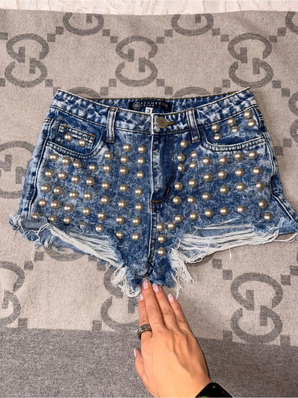 Metal Stud Embellished Distressed Denim Shorts - Picture 10 of 10